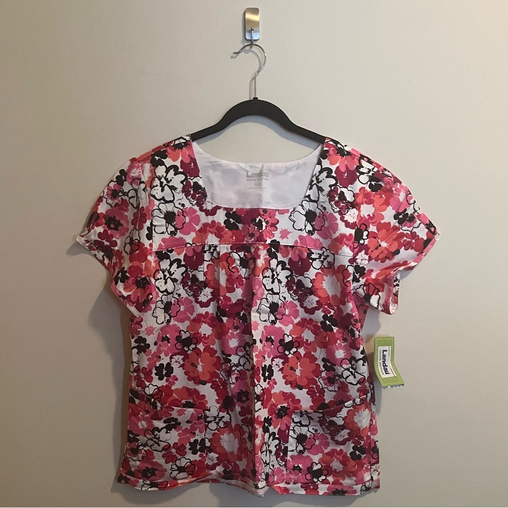 Landau XL Scrub Top NWT